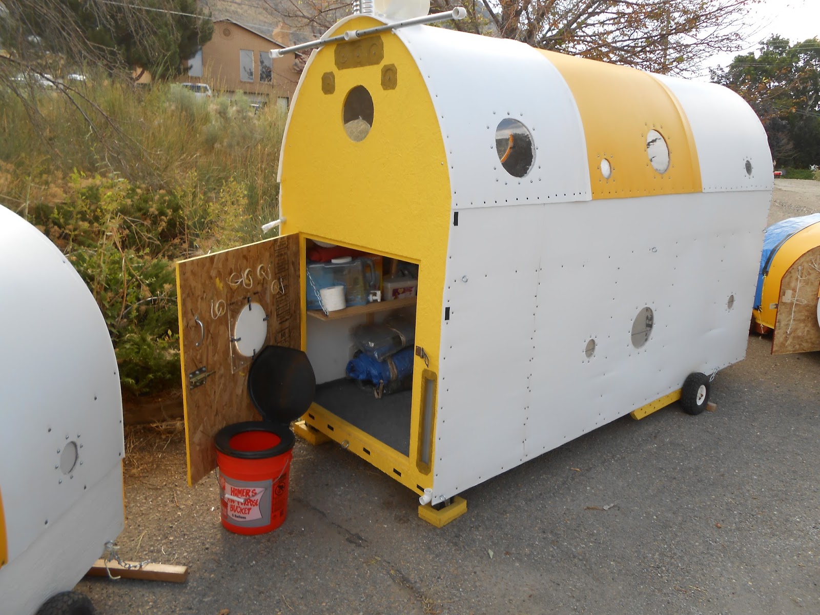 Build a Dignity Roller Pod for the Homeless Pictures of the Pods